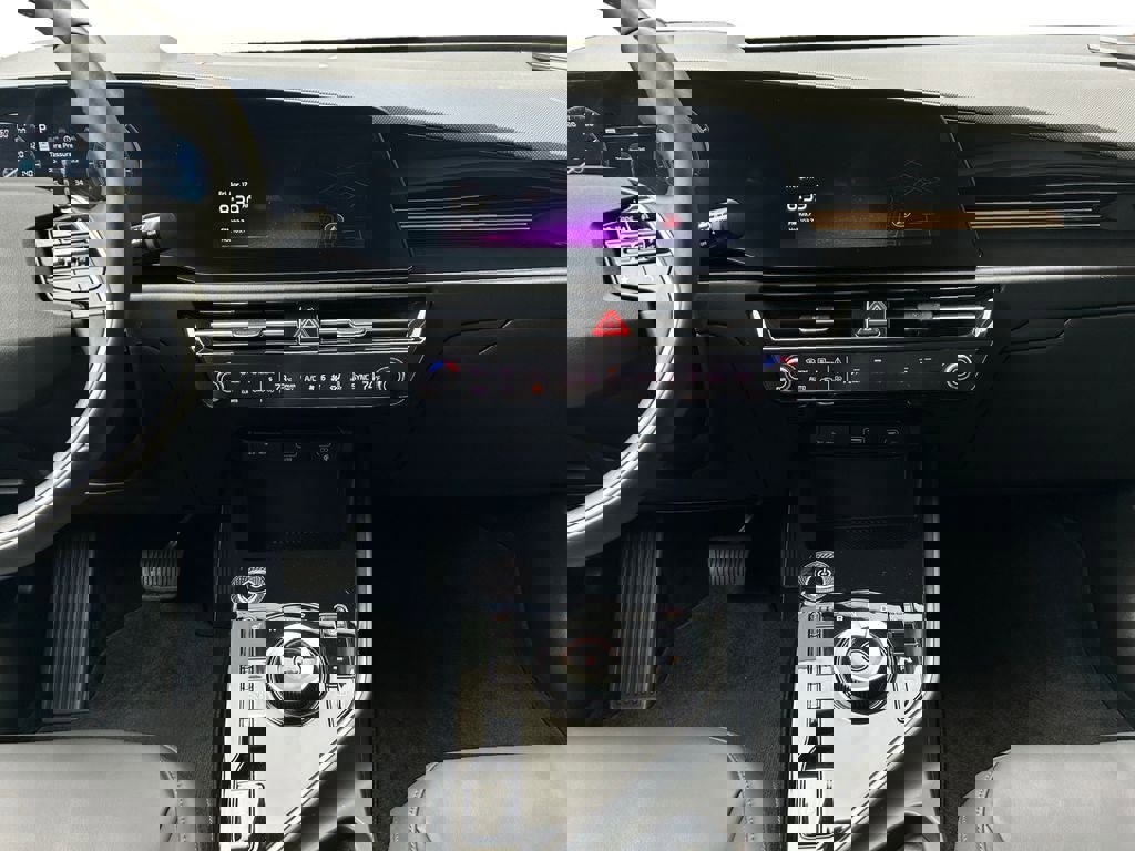 Used 2023 Kia Niro Wind FWD image 12