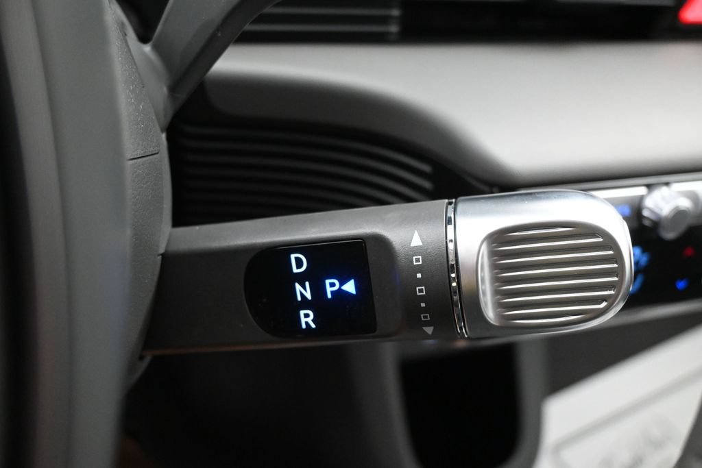 Used 2024 Hyundai Ioniq 5 SEL RWD image 18