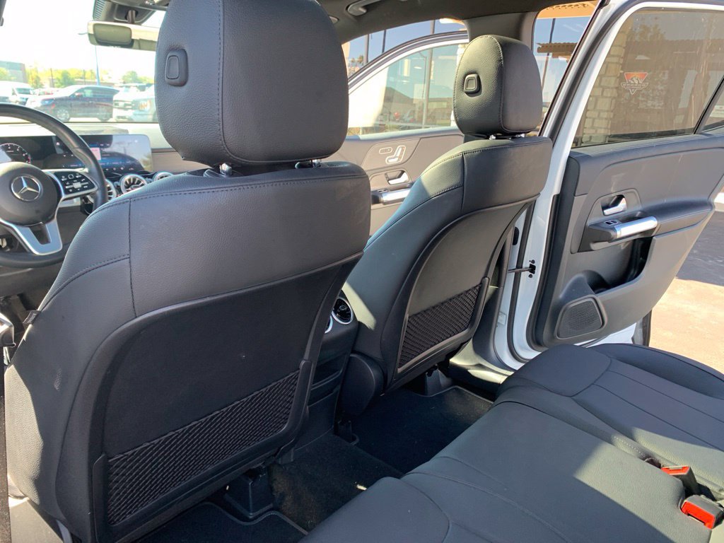 Used 2023 Mercedes-Benz GLB 250 4MATIC image 32