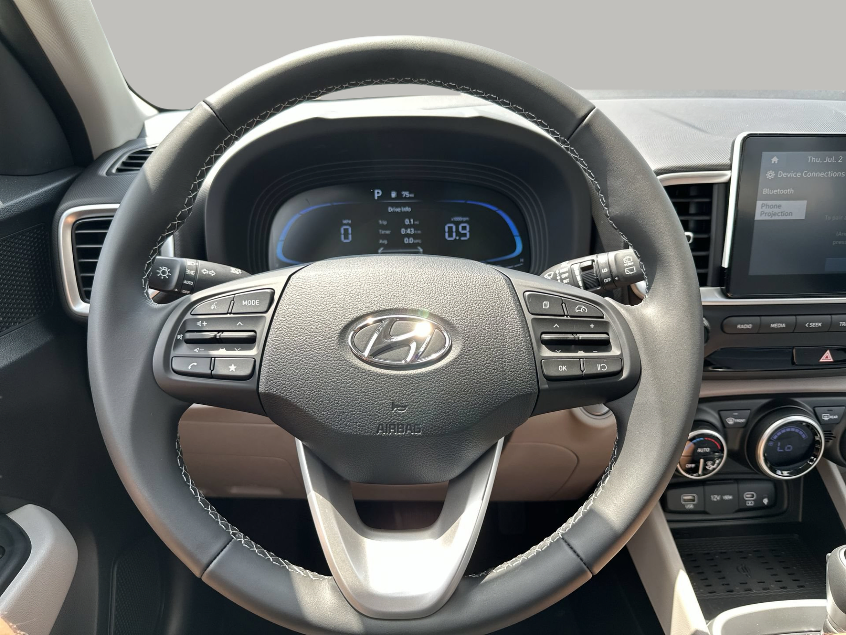 New 2026 Hyundai Venue SEL FWD image 11