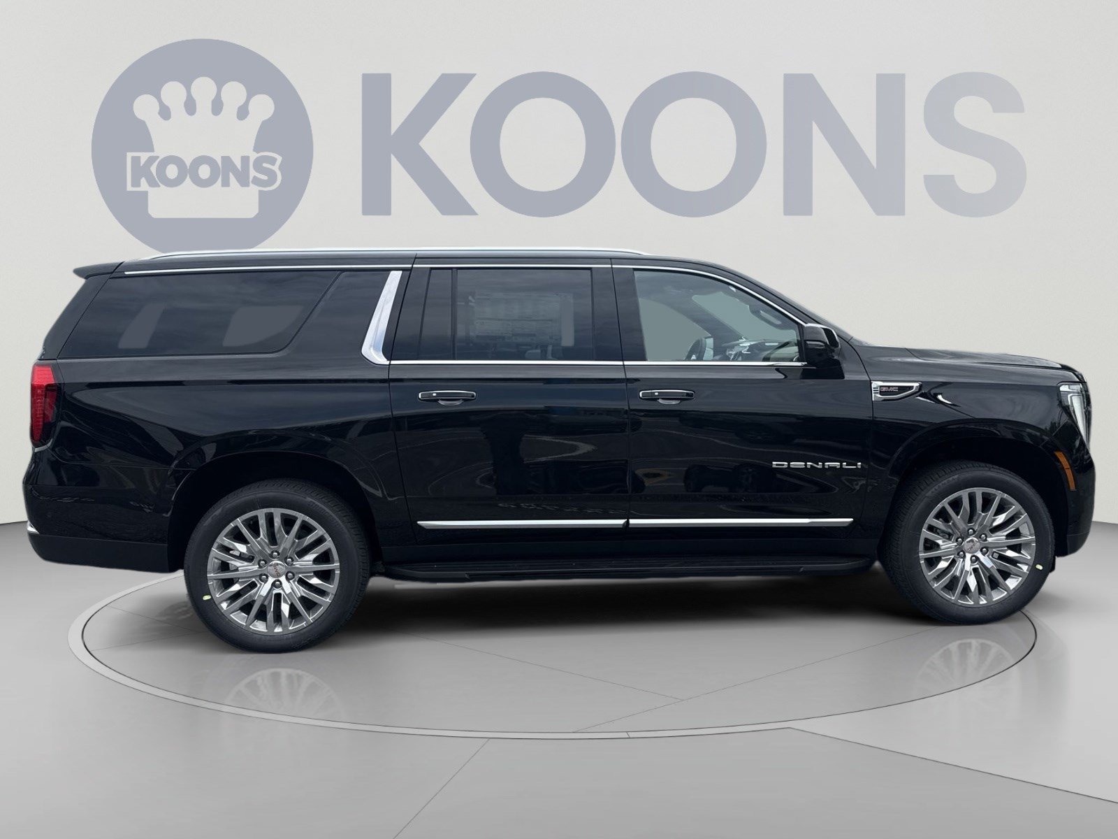 New 2026 GMC Yukon XL Denali w/ LPO, Floor Liner Package AWD/4WD image 5
