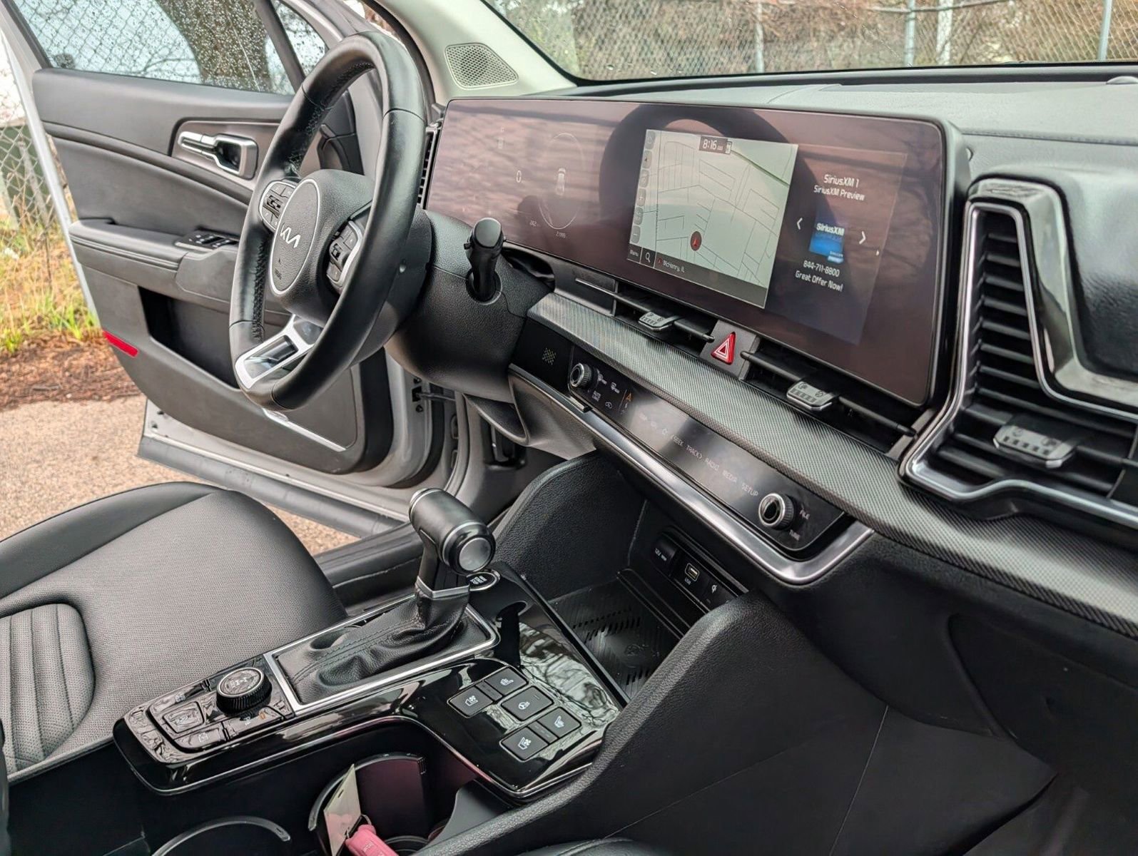 Used 2023 Kia Sportage SX image 26