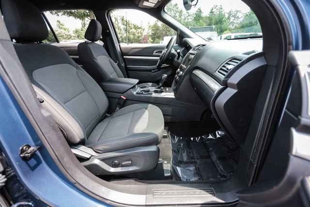 Used 2019 Ford Explorer XLT w/ Equipment Group 201A FWD image 30