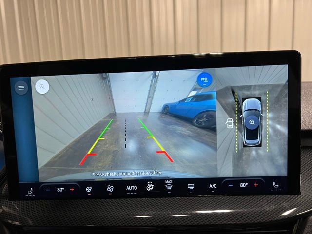 Used 2023 Ford Escape ST-Line Elite w/ Class II Trailer Tow Package image 40