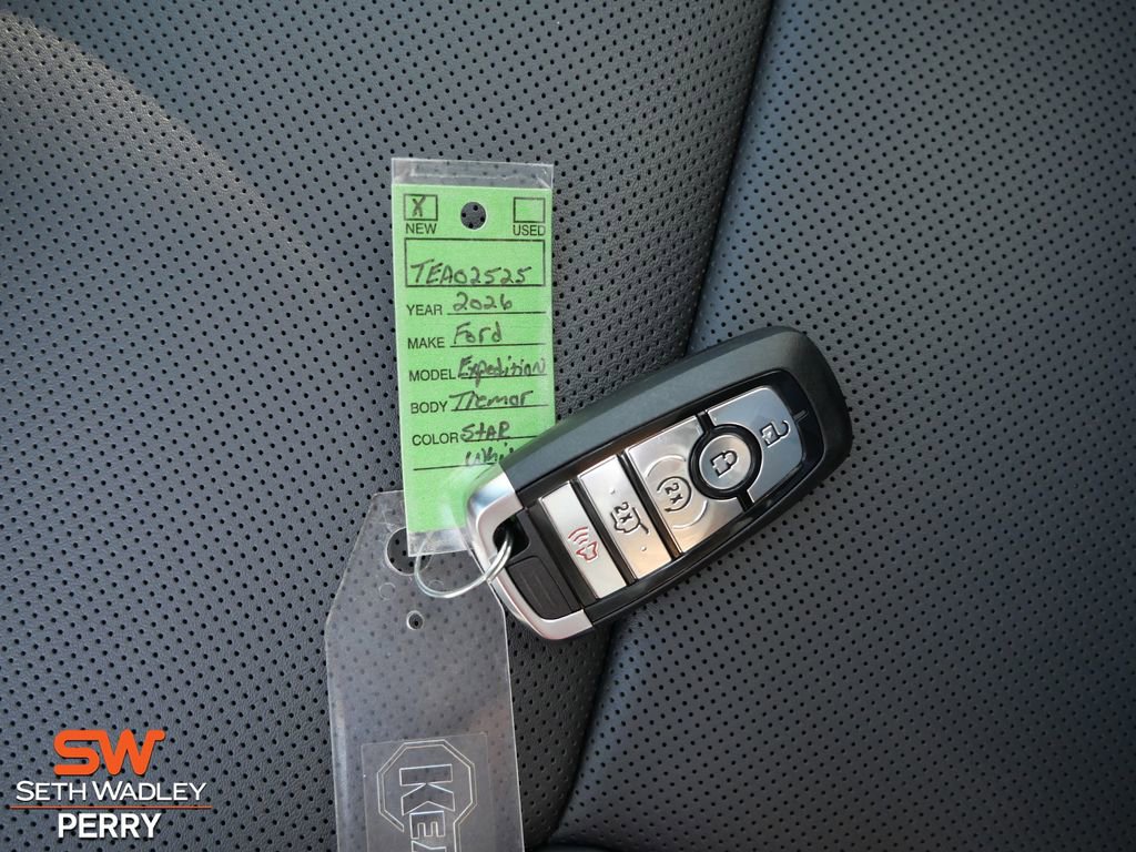 New 2026 Ford Expedition Tremor image 25