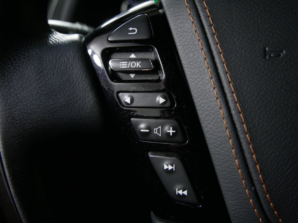 Used 2022 INFINITI QX80 Sensory AWD/4WD image 26