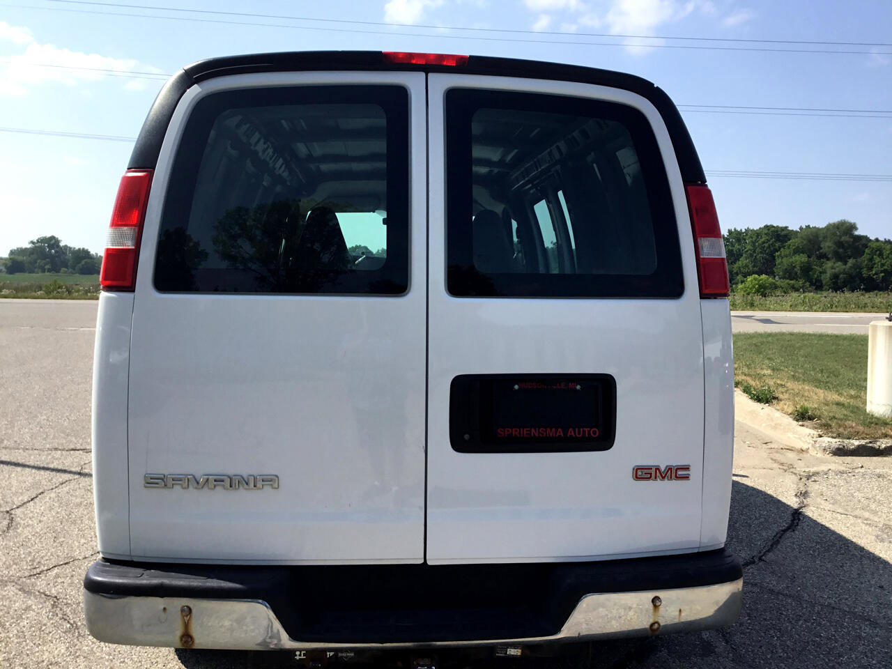 Used 2017 GMC Savana 2500 image 8