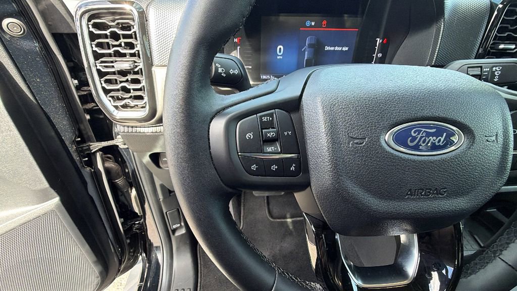 Used 2024 Ford Ranger XLT w/ FX4 Off-Road Package AWD/4WD image 28