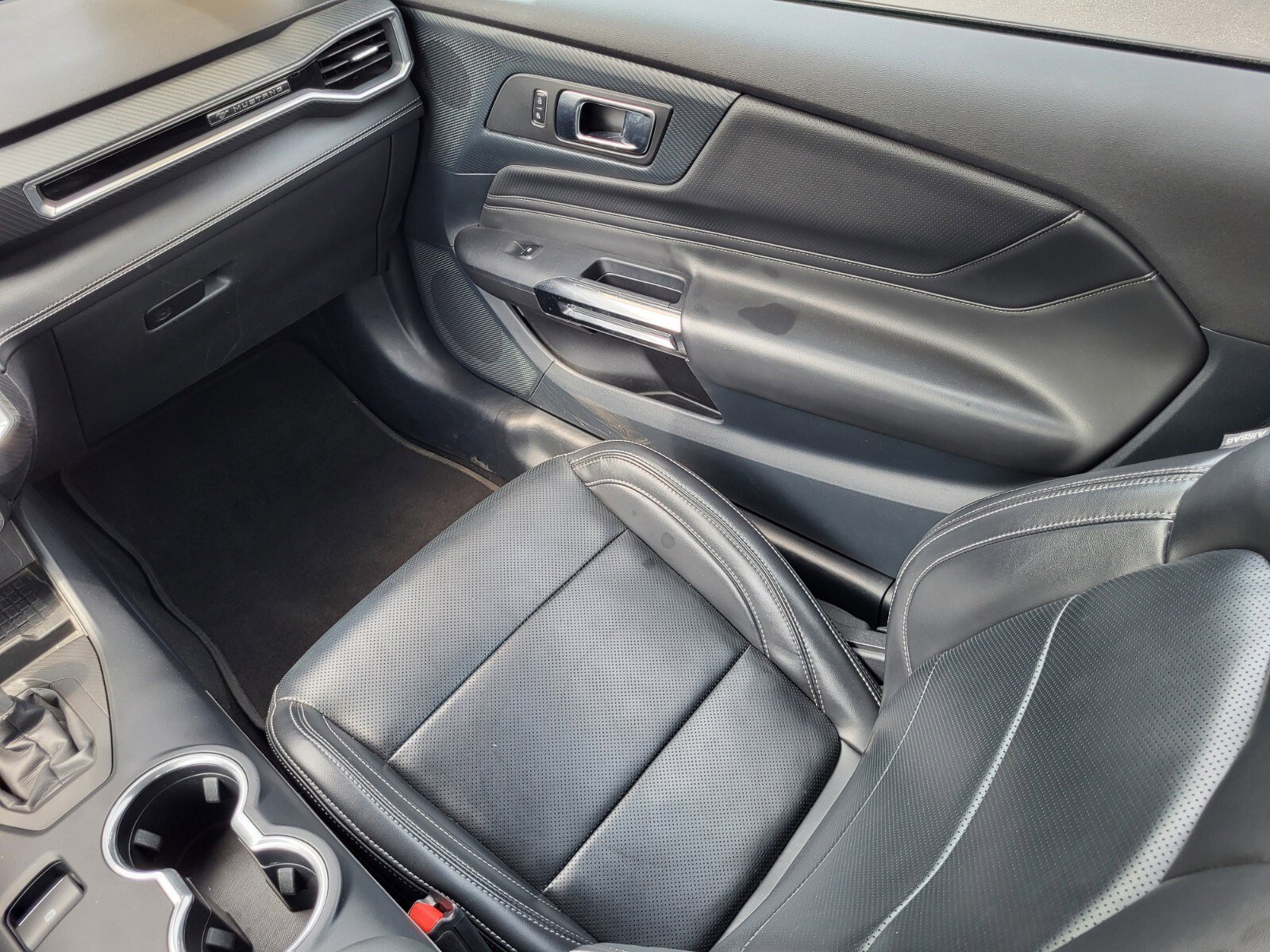 Certified 2024 Ford Mustang Premium RWD image 15