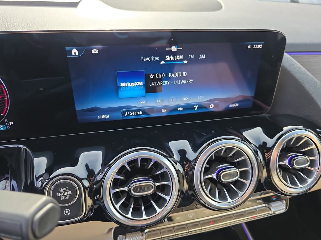 Certified 2025 Mercedes-Benz GLA 250 4MATIC image 28