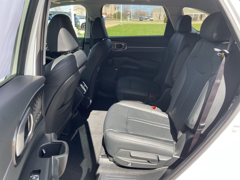 New 2026 Kia Sorento EX image 11