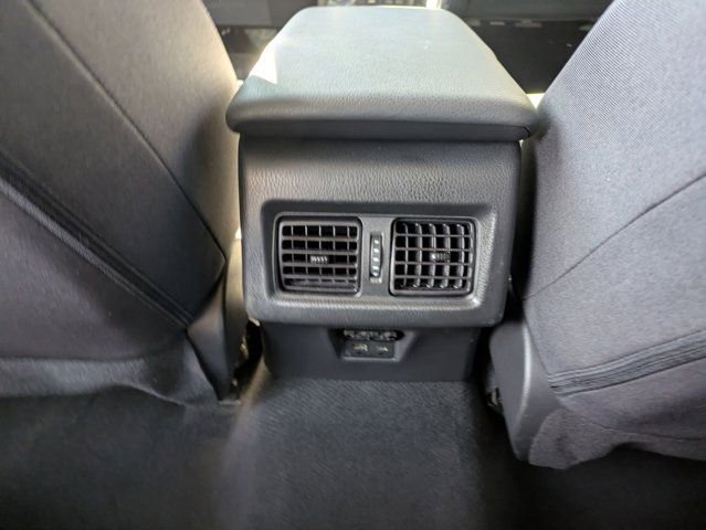 Used 2025 Toyota Camry LE image 24