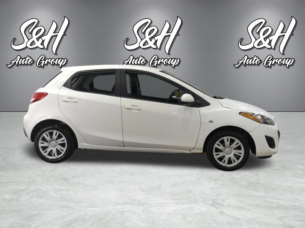 Used 2014 MAZDA MAZDA2 Sport FWD image 19