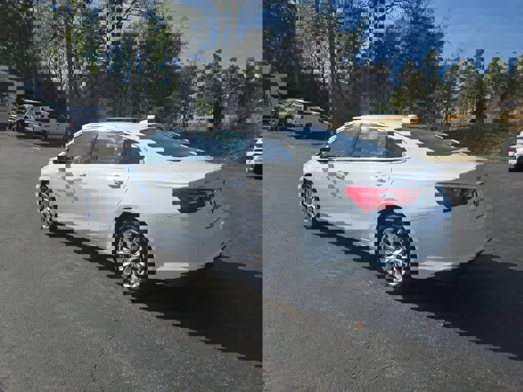 New 2025 Chevrolet Malibu LT FWD image 5