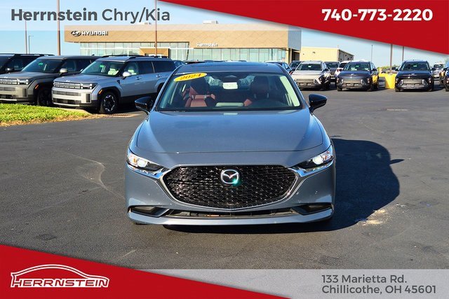 Used 2024 MAZDA MAZDA3 s image 2