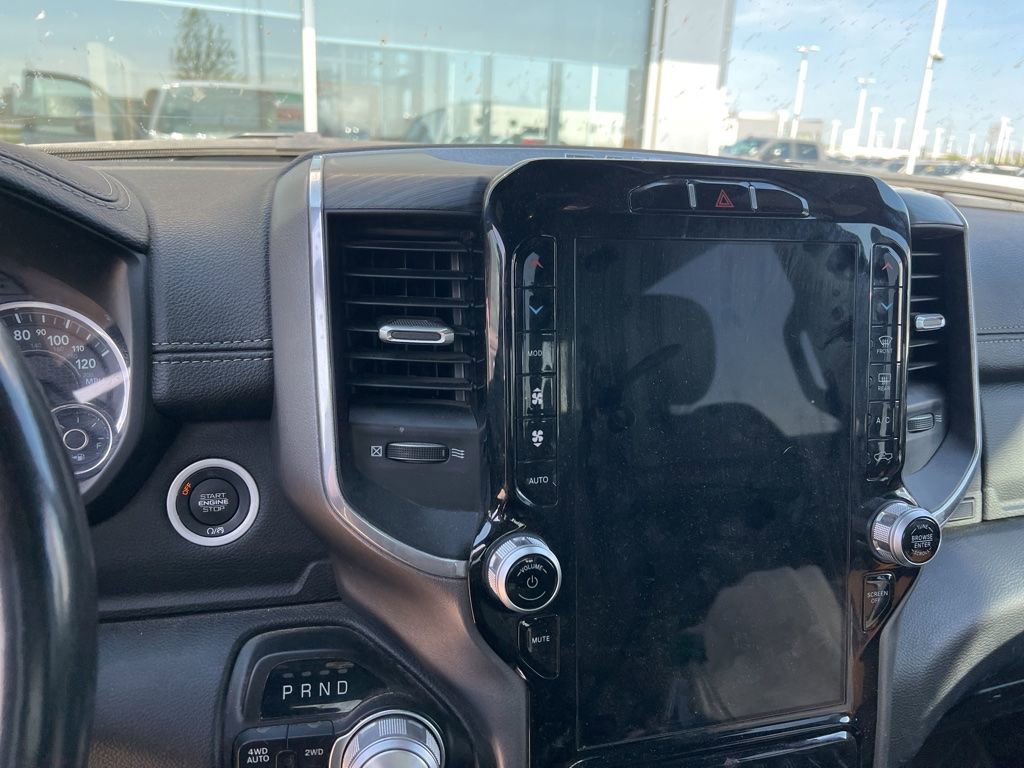 Used 2023 RAM 1500 Laramie AWD/4WD image 11