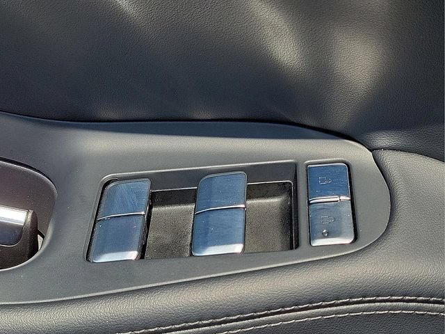 Used 2026 Lincoln Navigator Reserve AWD/4WD image 21