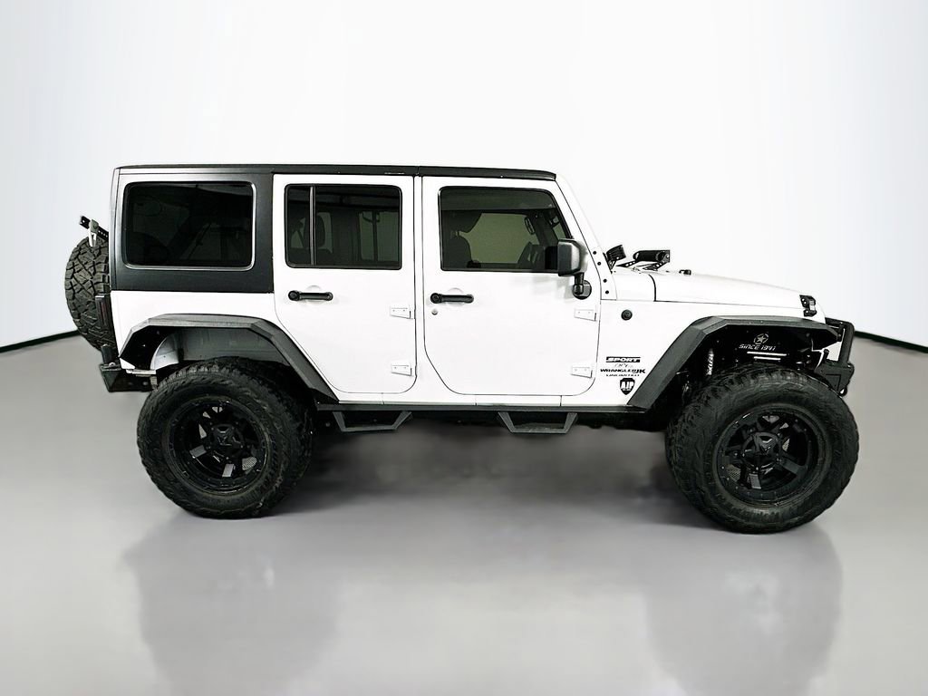 Used 2018 Jeep Wrangler Unlimited Sport S image 4