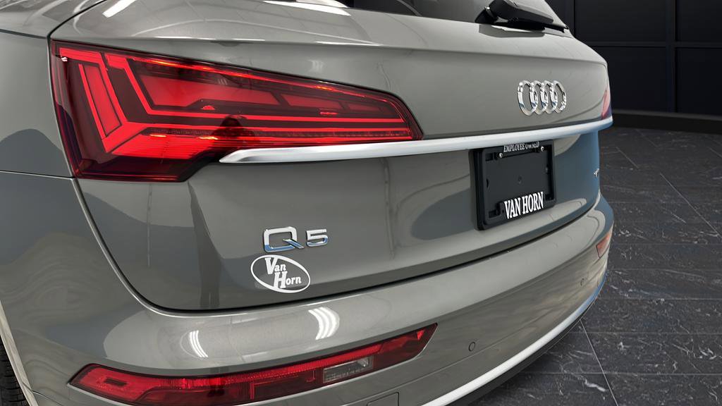 Used 2024 Audi Q5 e Premium w/ Convenience Package AWD/4WD image 38