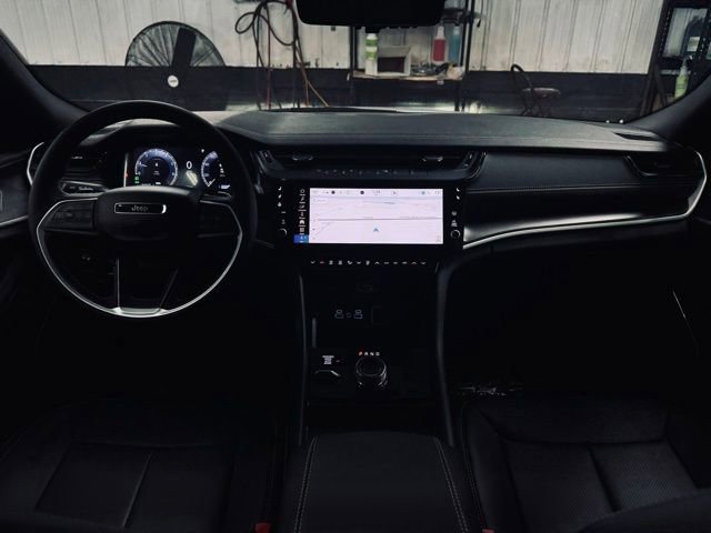 New 2026 Jeep Grand Cherokee L Limited image 27