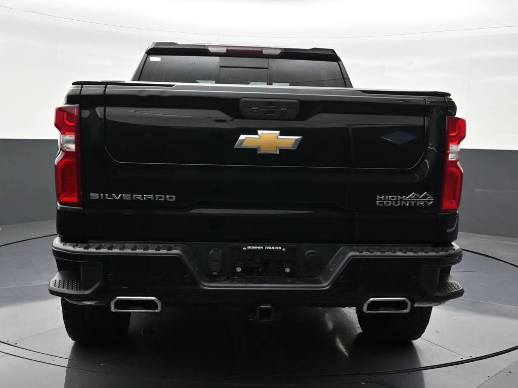 Used 2022 Chevrolet Silverado 1500 High Country w/ Z71 Off-Road Package image 4