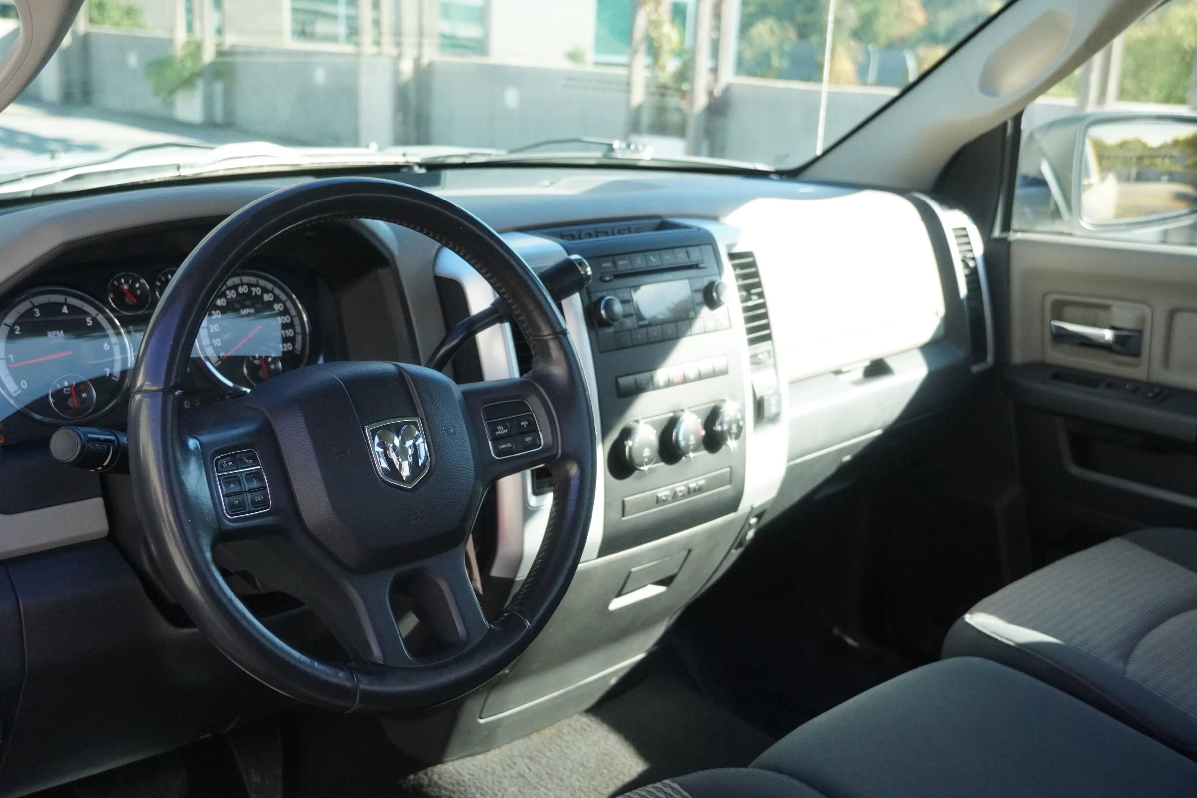 Used 2012 RAM 1500 Classic SLT w/ Luxury Group image 37