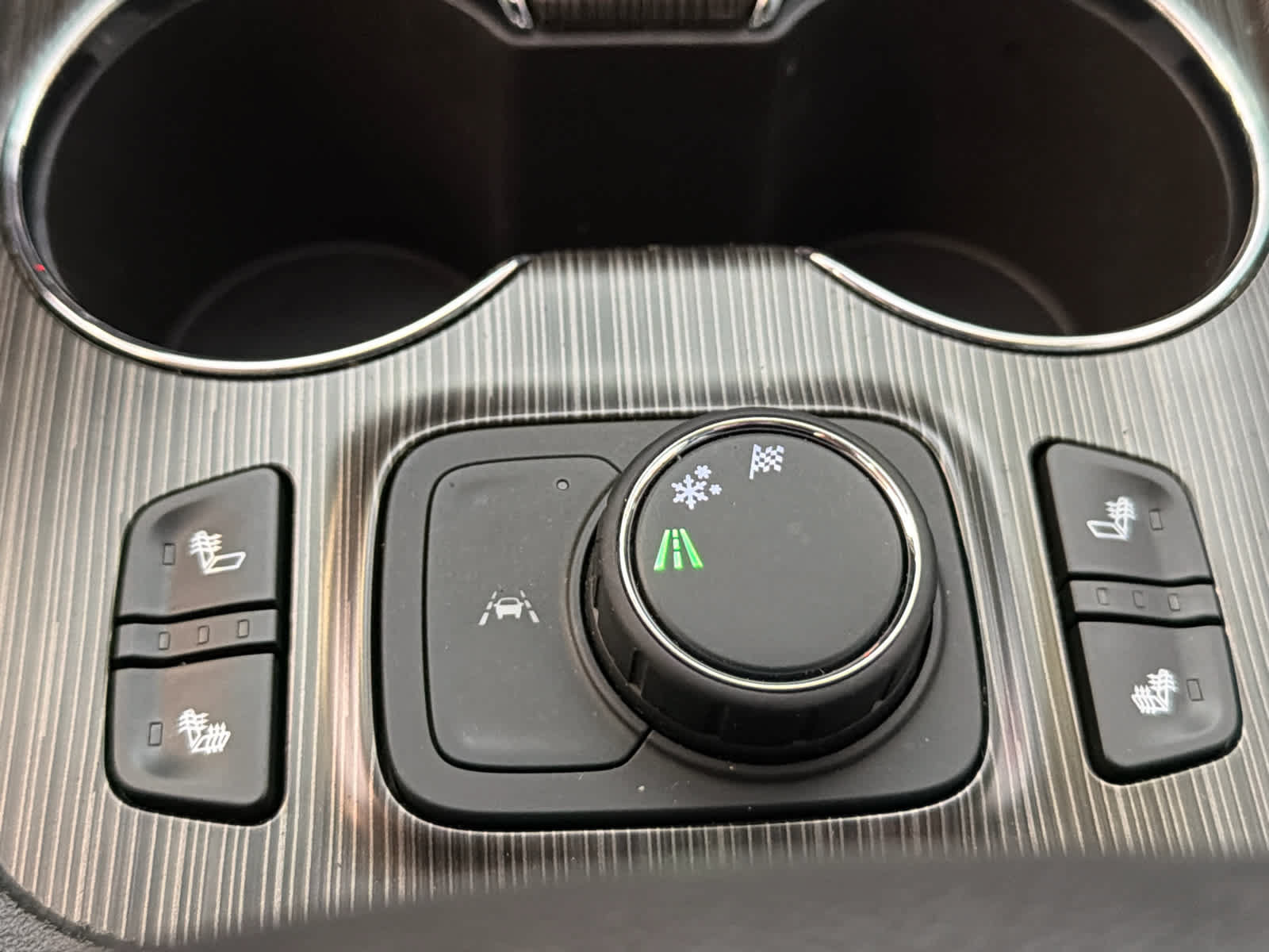 Used 2023 GMC Acadia SLT FWD image 49