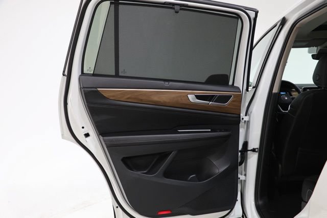 Used 2025 Volkswagen Atlas SE FWD image 31