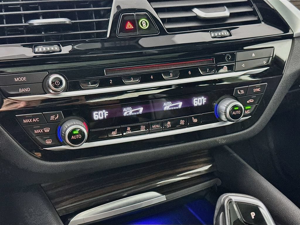 Used 2019 BMW 530e xDrive w/ Convenience Package AWD/4WD image 22