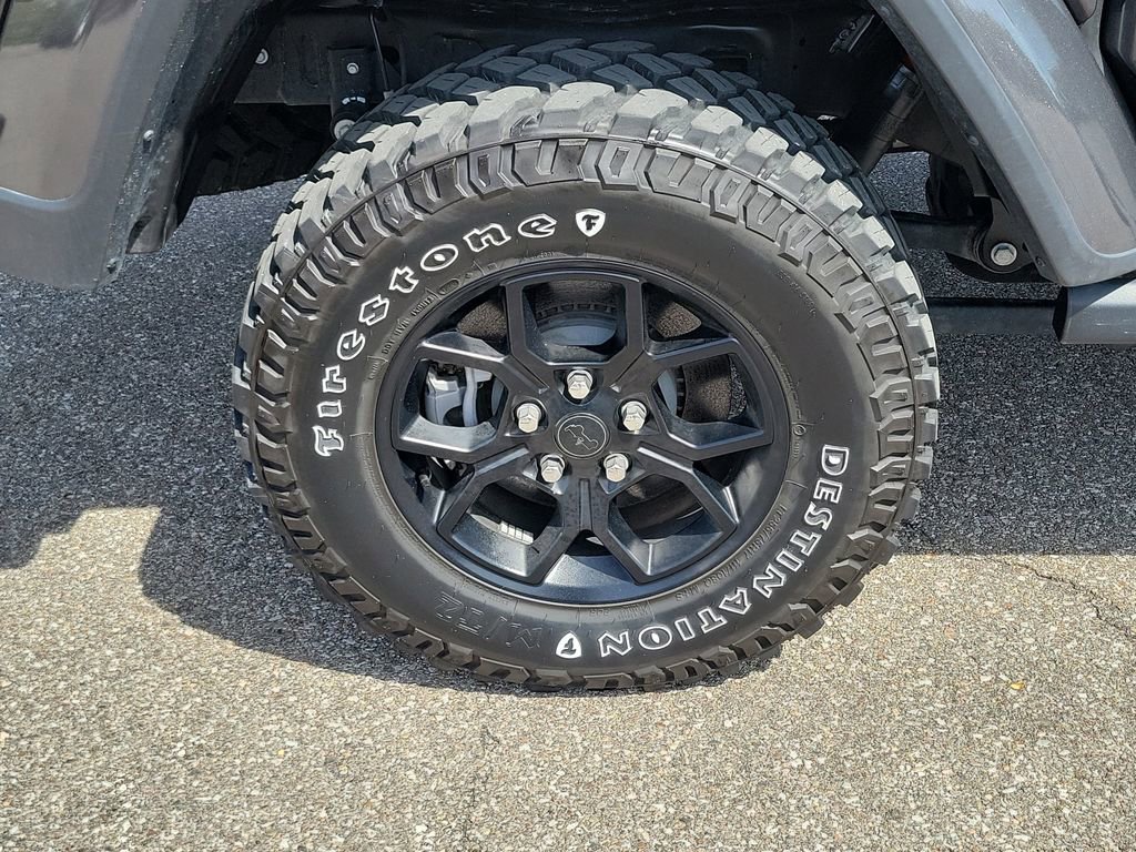 Used 2024 Jeep Gladiator Sport AWD/4WD image 6