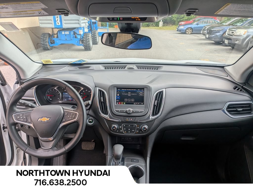 Used 2023 Chevrolet Equinox LT FWD image 8