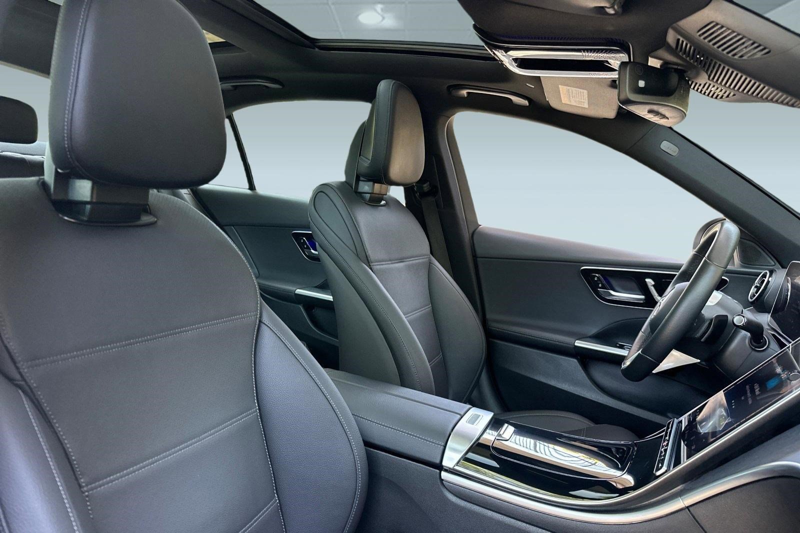 Certified 2025 Mercedes-Benz C 300 Sedan image 32