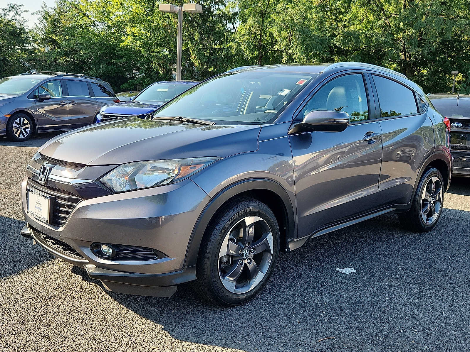 Used 2018 Honda HR-V EX-L image 3