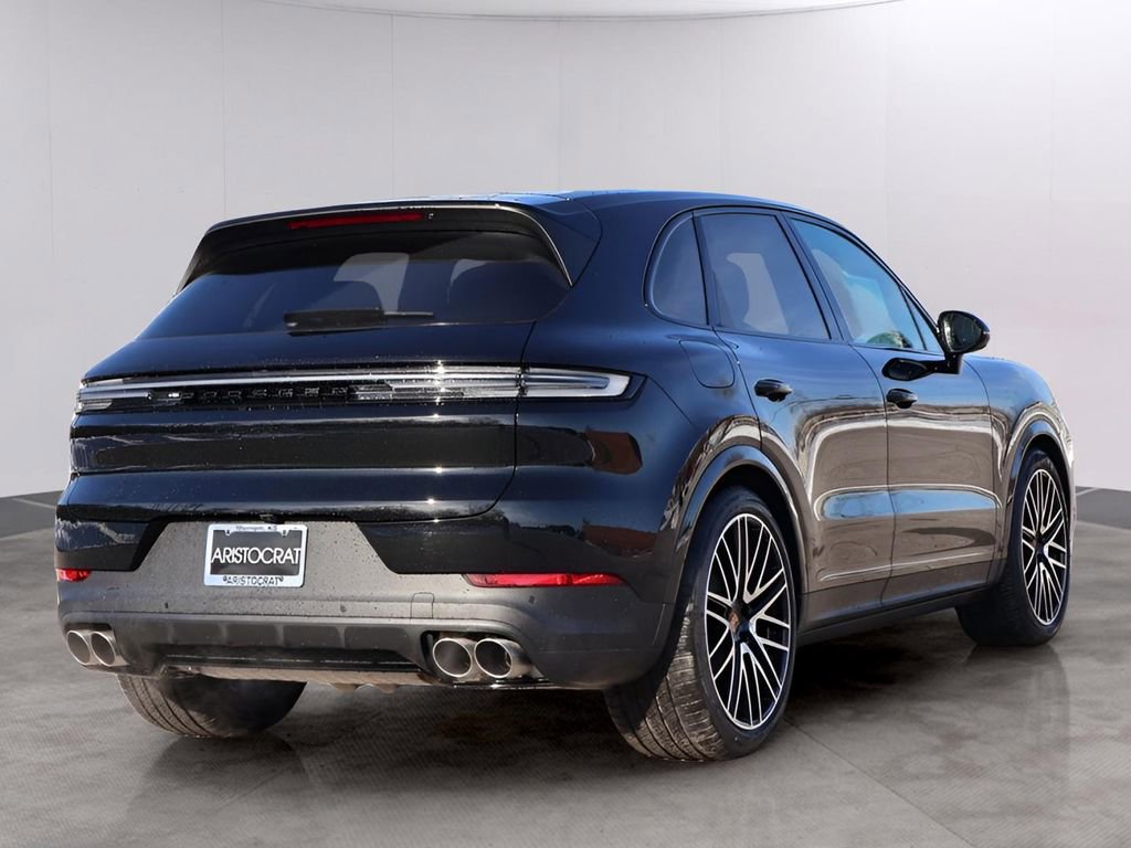 New 2026 Porsche Cayenne S AWD/4WD image 8
