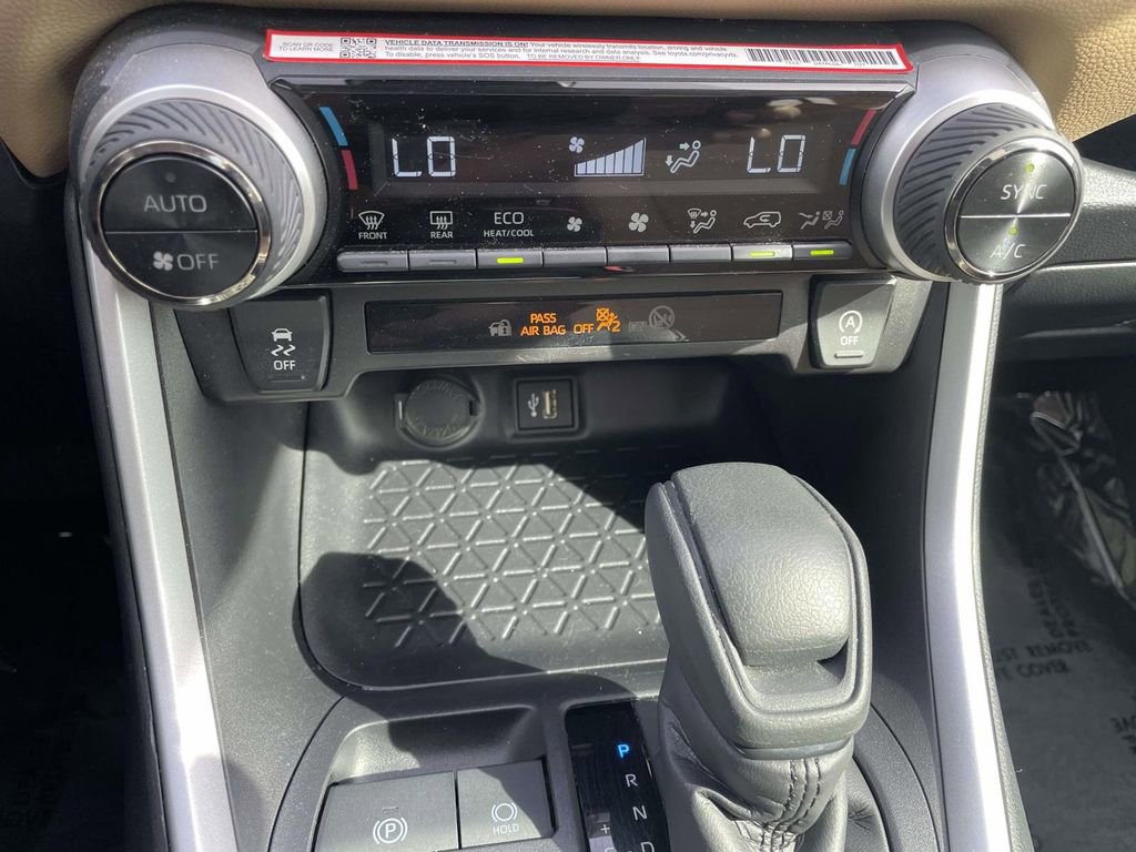 Used 2025 Toyota RAV4 XLE w/ Convenience Package image 42