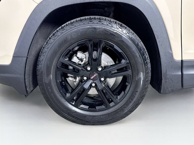Used 2022 GMC Terrain AT4 w/ Infotainment Package II AWD/4WD image 33