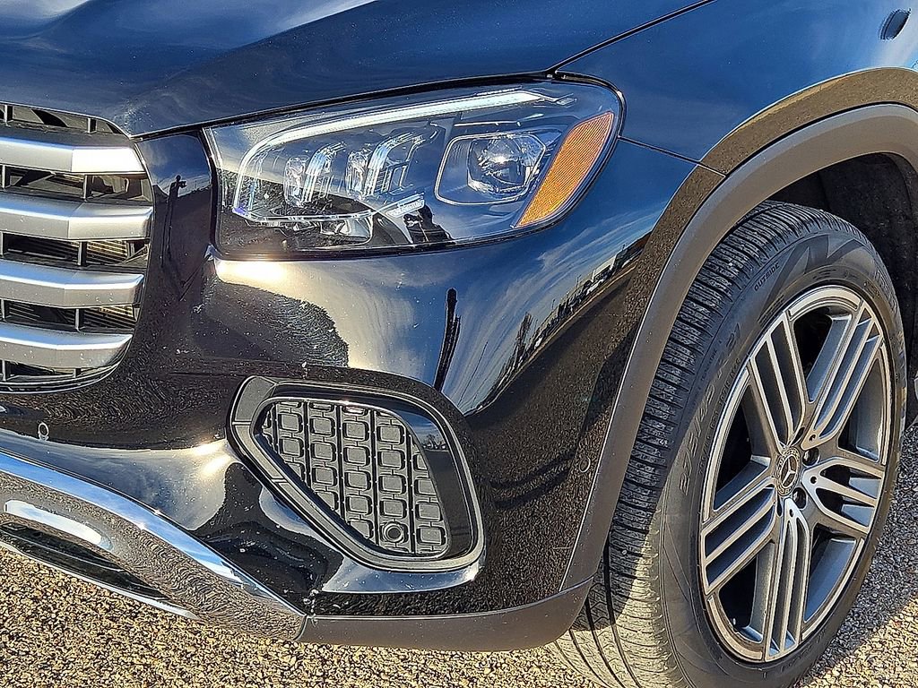 Used 2025 Mercedes-Benz GLS 450 4MATIC image 19