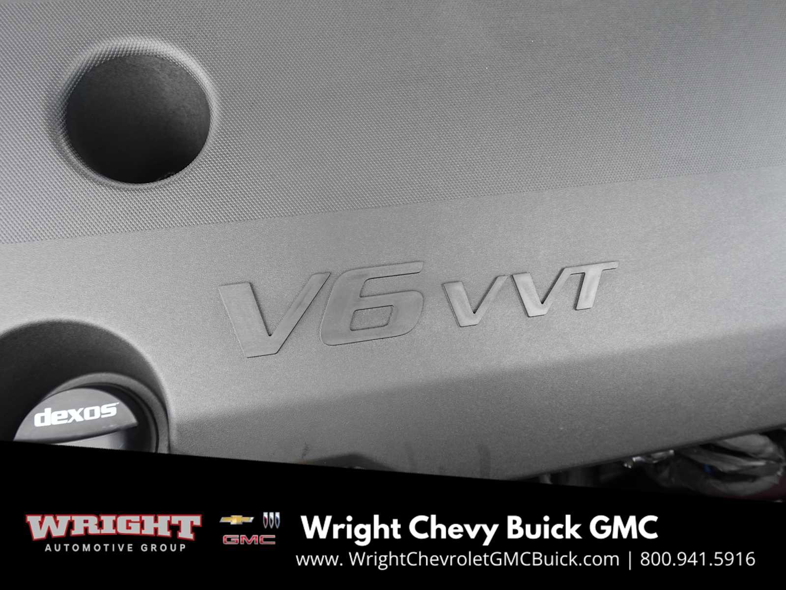 Used 2023 Buick Enclave Essence image 32