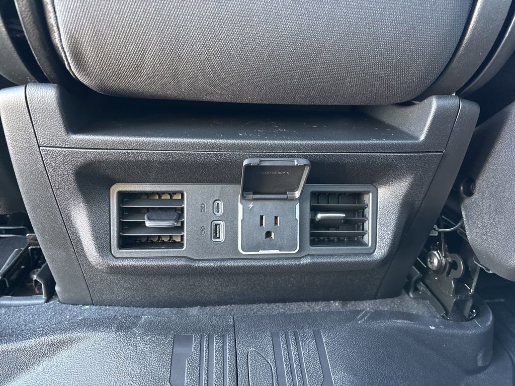 Used 2026 GMC Sierra 1500 Elevation image 14