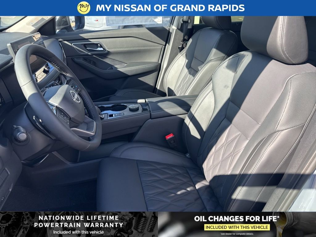 New 2026 Nissan Rogue Platinum AWD/4WD image 17