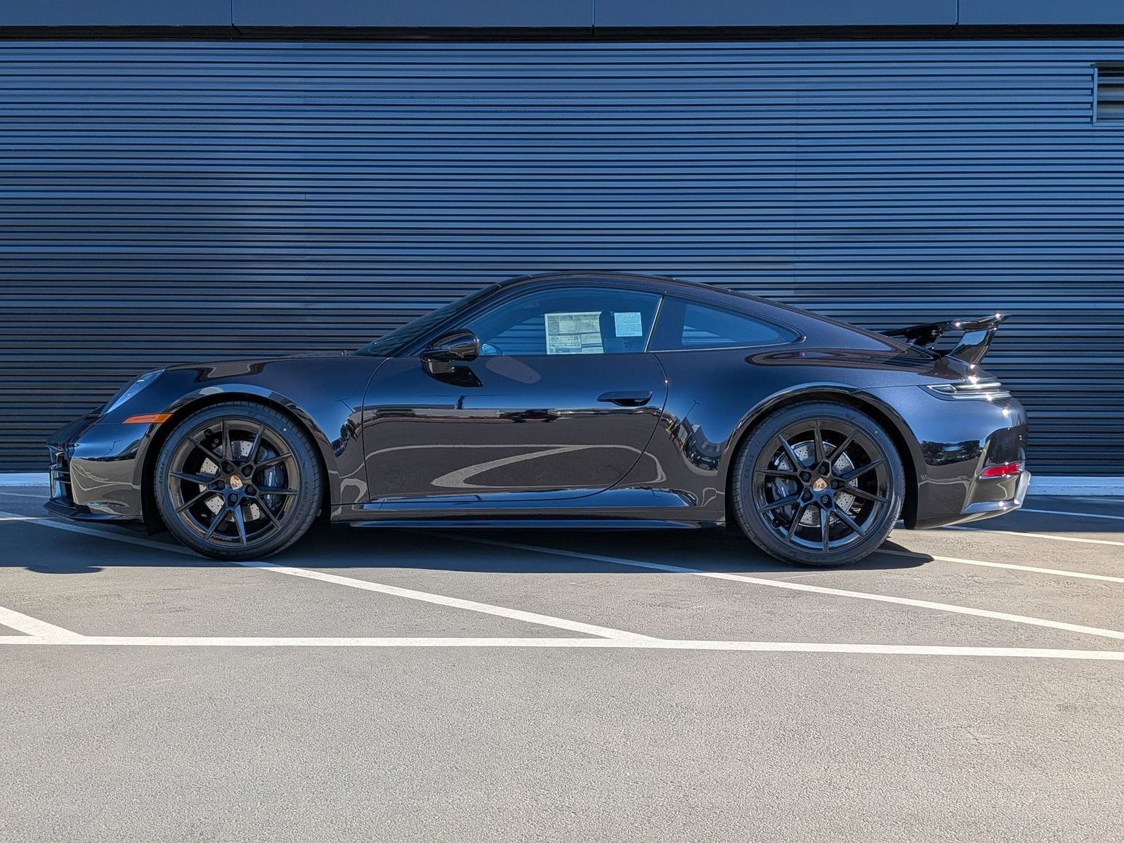 Used 2026 Porsche 911 Carrera image 2