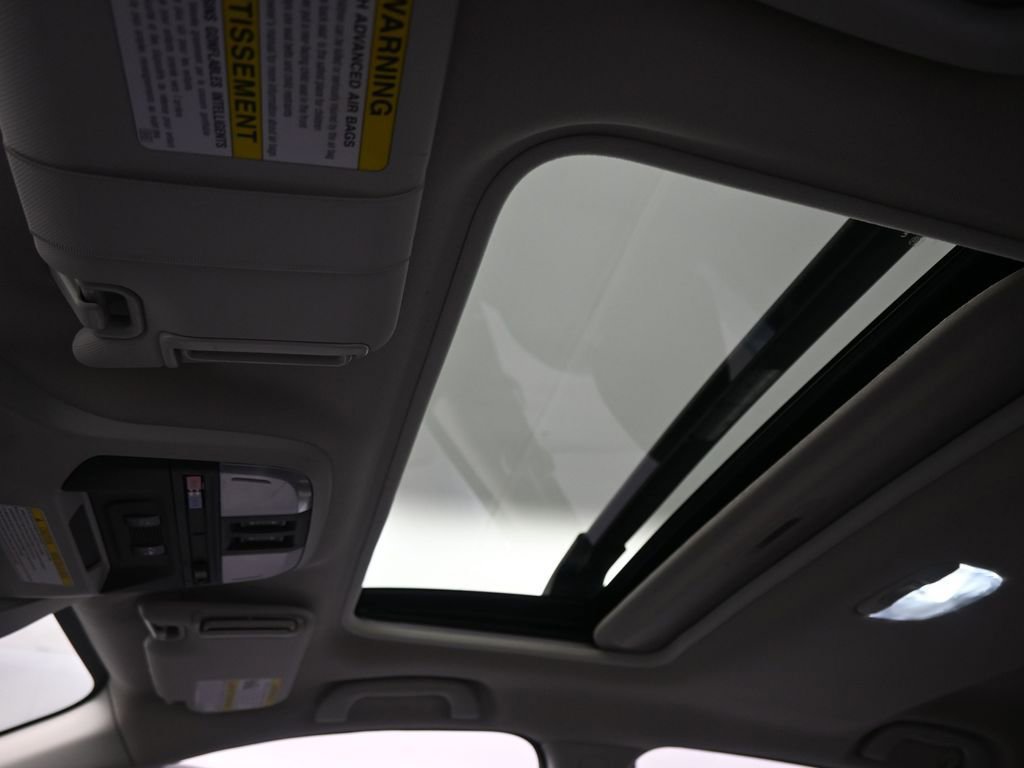 Used 2022 Subaru Crosstrek 2.5i Limited w/ Moonroof Package 2 image 21