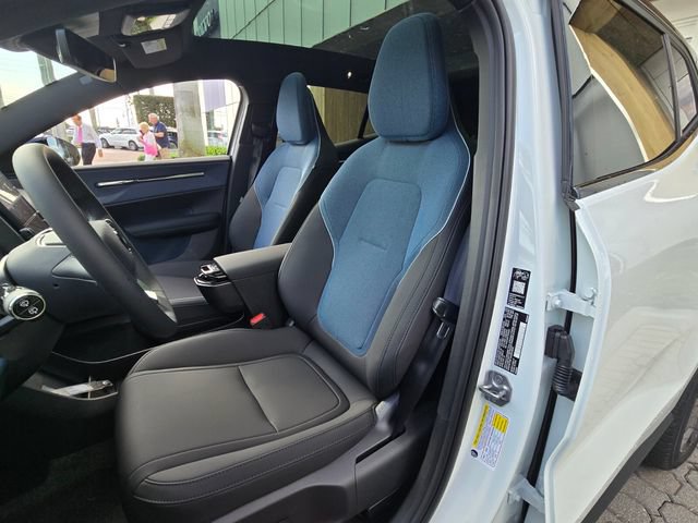 New 2026 Volvo EX30 Plus w/ Protection Package AWD/4WD image 12