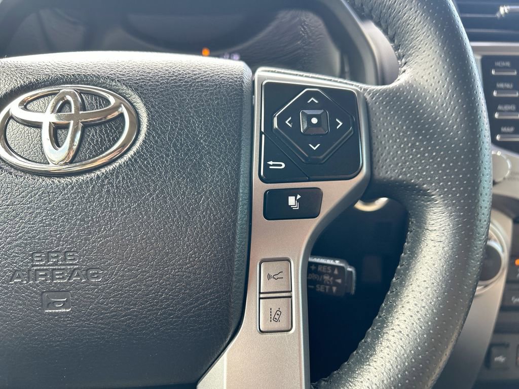 Used 2022 Toyota 4Runner Limited AWD/4WD image 27