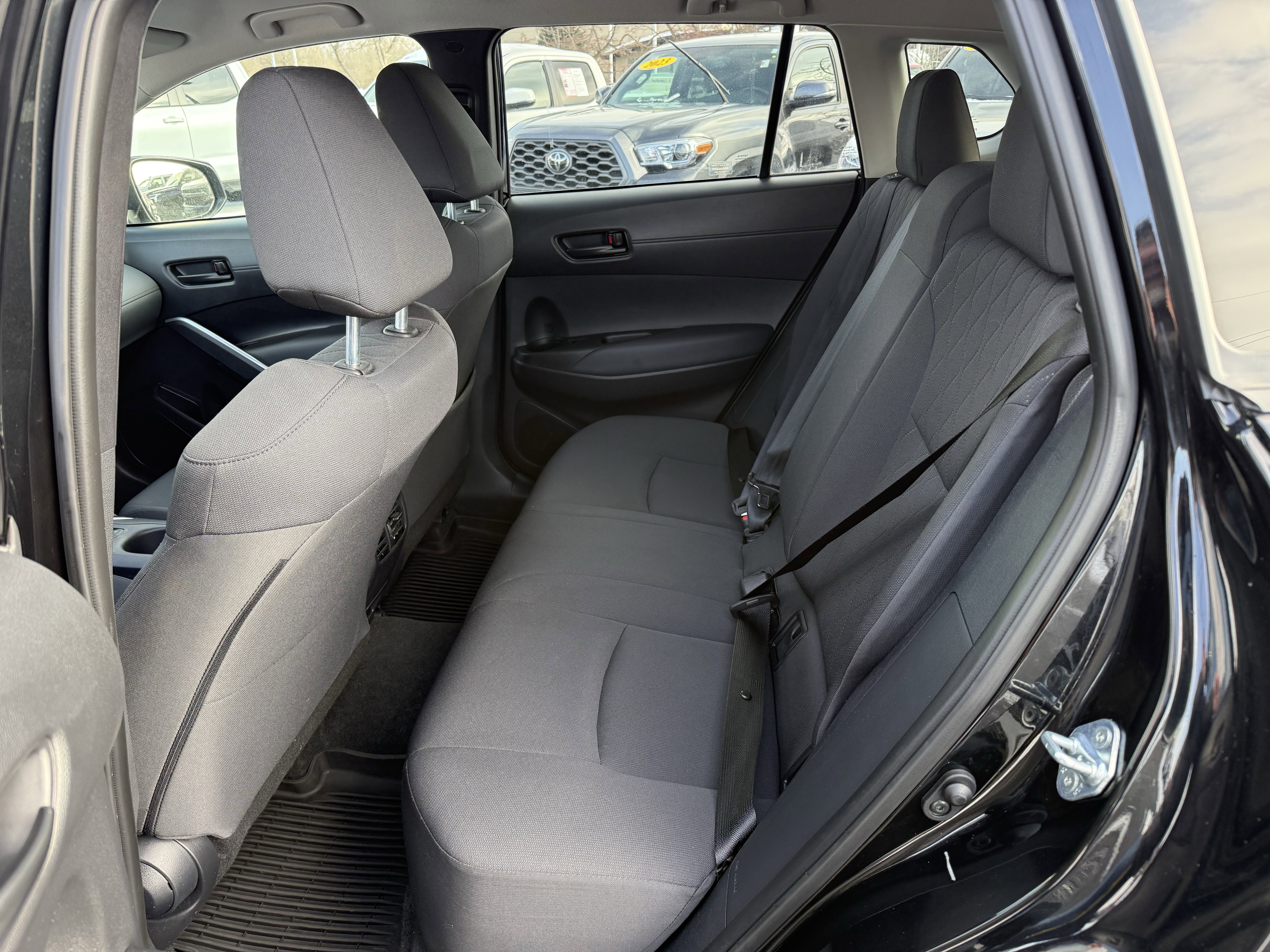 Certified 2022 Toyota Corolla Cross LE image 16