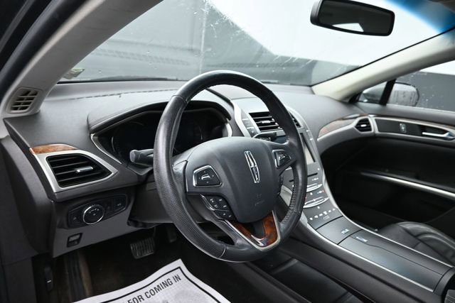Used 2014 Lincoln MKZ AWD w/ Equipment Group 102A Reserve image 7