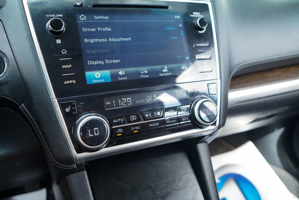 Used 2019 Subaru Outback 2.5i Touring image 21