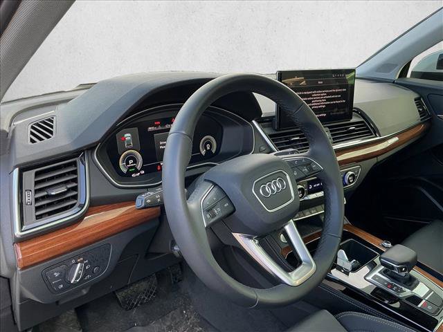Used 2023 Audi Q5 e Premium Plus w/ Premium Plus Package image 10