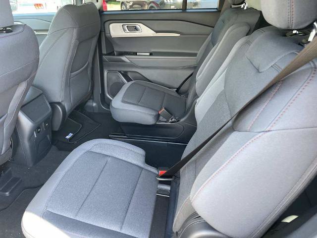 New 2026 Ford Explorer Active AWD/4WD image 20