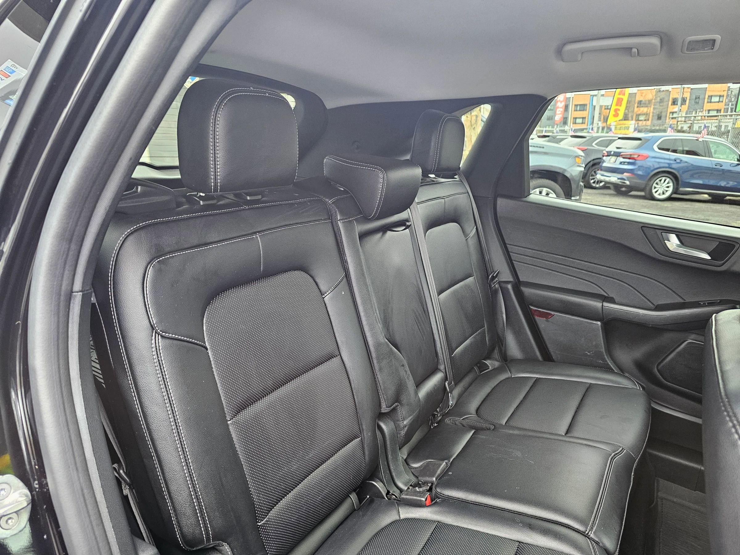 Used 2022 Ford Escape SEL image 13